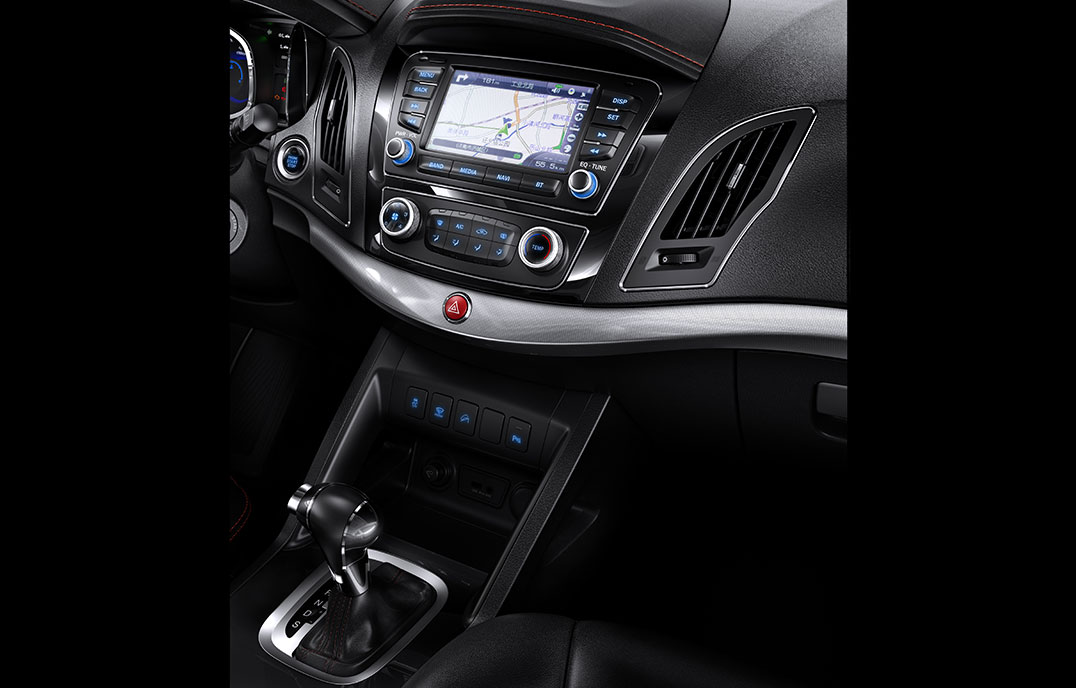 第二代瑞风S5—中控彩色大屏+GPS+车载蓝牙
